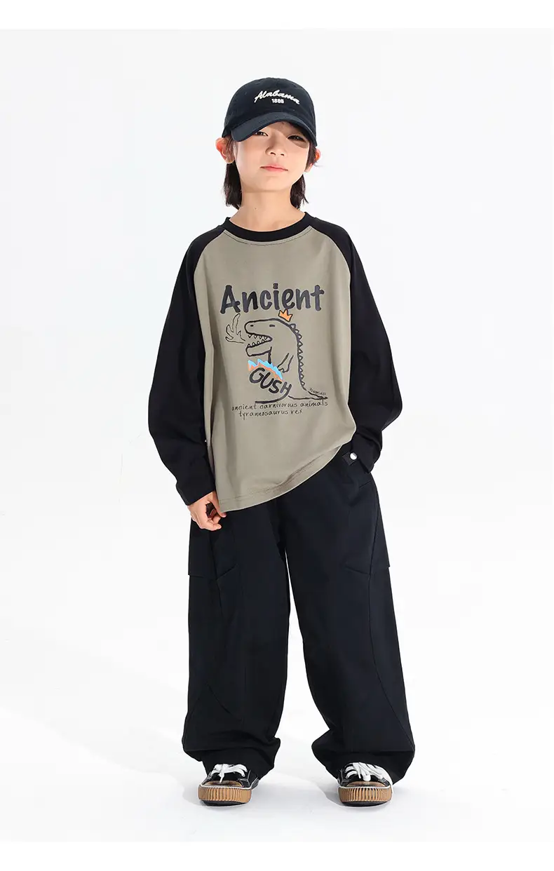 Kids Japanese Print Raglan Sleeve T-Shirt Grey Black 2025 — feature 20