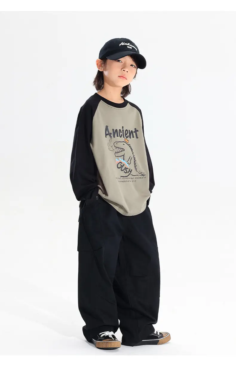 Kids Japanese Print Raglan Sleeve T-Shirt Grey Black 2025 — feature 21