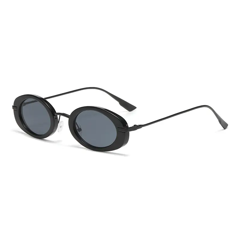 Oval Retro Sunglasses with Gold Frame & UV400 - Image 2