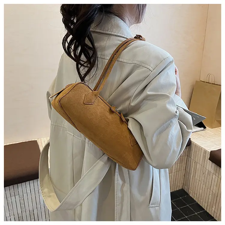 New Suede Shoulder Bag for Women Retro Commuter Design — feature 15
