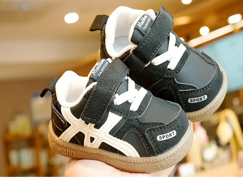 Toddler Shoes Black White New 1-2Yrs Non-Slip — feature 4