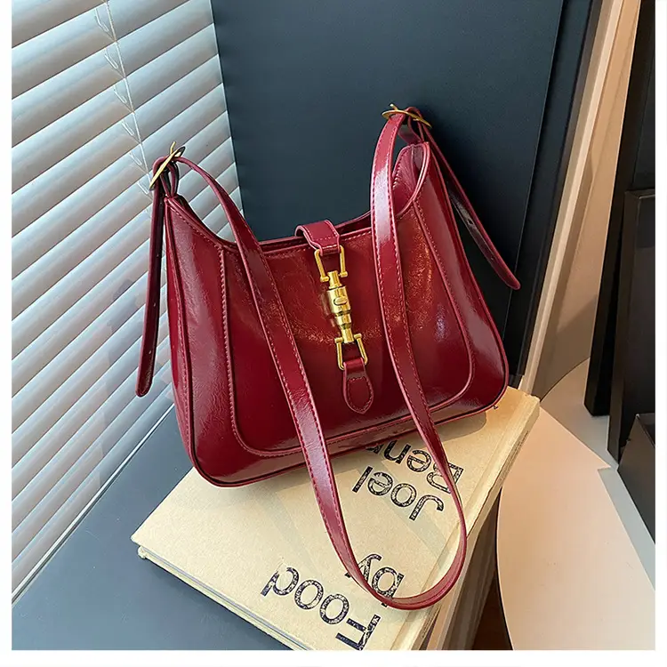 Black Designer Crossbody Bag for Women 2026 — feature 11