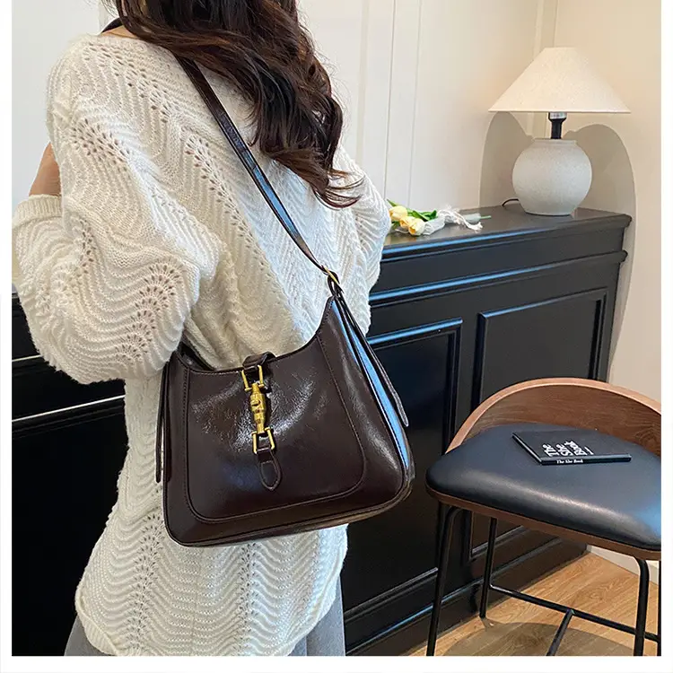 Black Designer Crossbody Bag for Women 2026 — feature 17