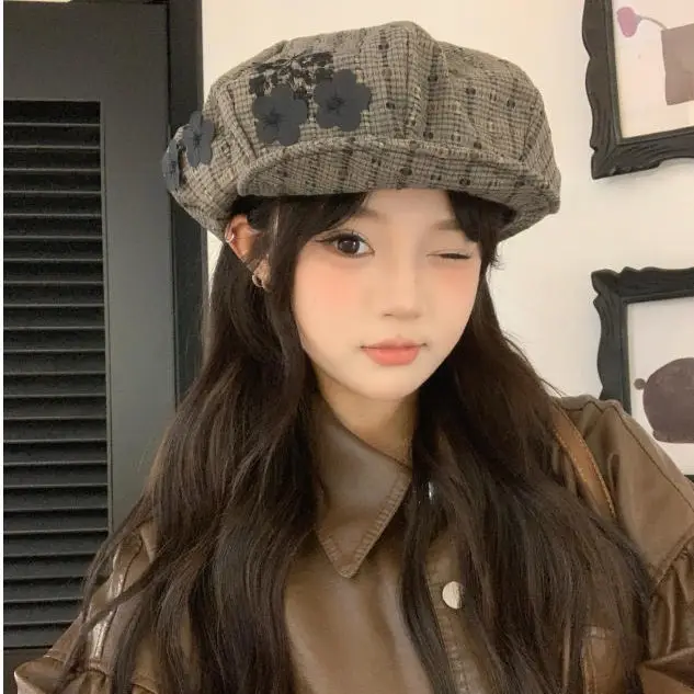 Women Retro Plaid Peaked Cap Hat for Spring Summer Autumn