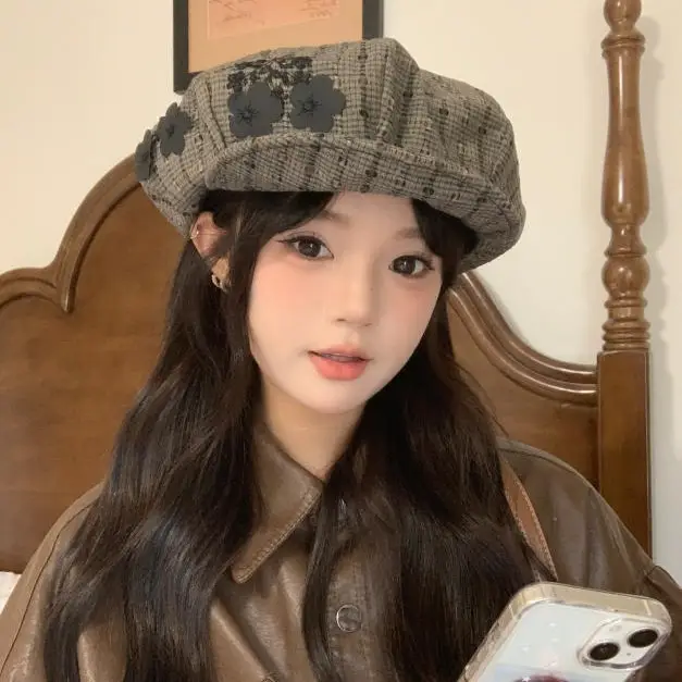 Women Retro Plaid Peaked Cap Hat for Spring Summer Autumn