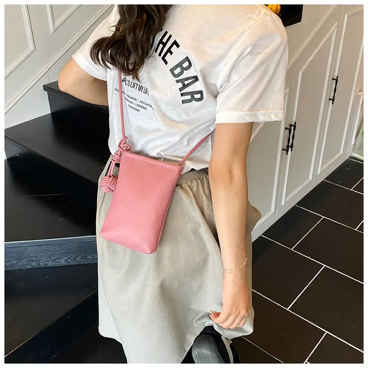 Candy Pebbled Mini Phone Bag 2025 Summer — feature 5