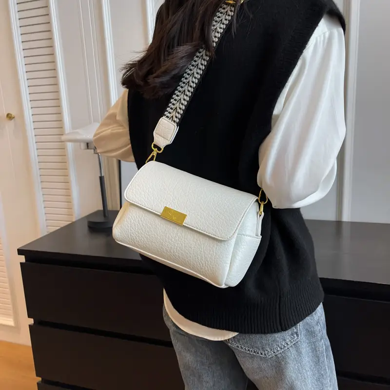 Women's Brown Leather Crossbody Bag with Gold Plated Clasp