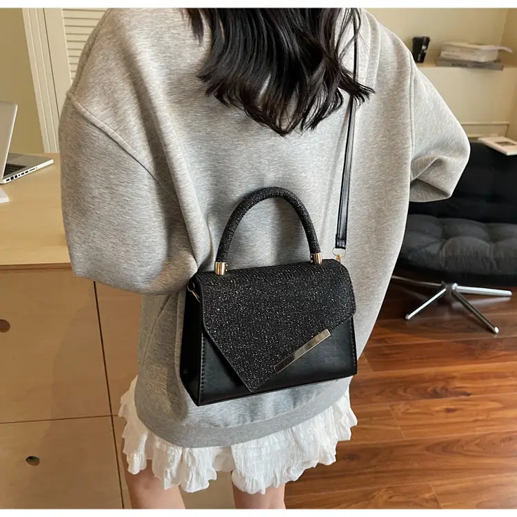 Pink Faux Leather Shoulder Bag for Women 2025 — feature 11