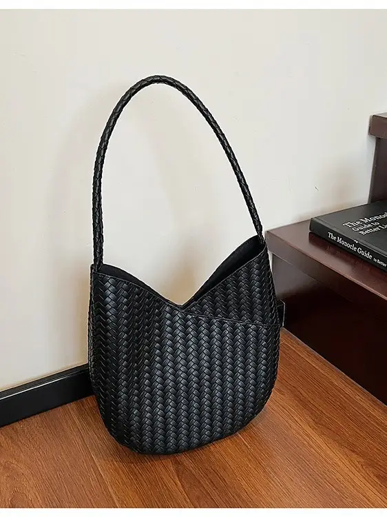 Brown Woven Shoulder Bag Large Capacity 2025 - Image 8