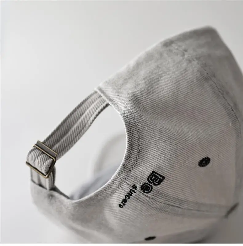 Women's Grey Bowknot Embroidered Cap — feature 9