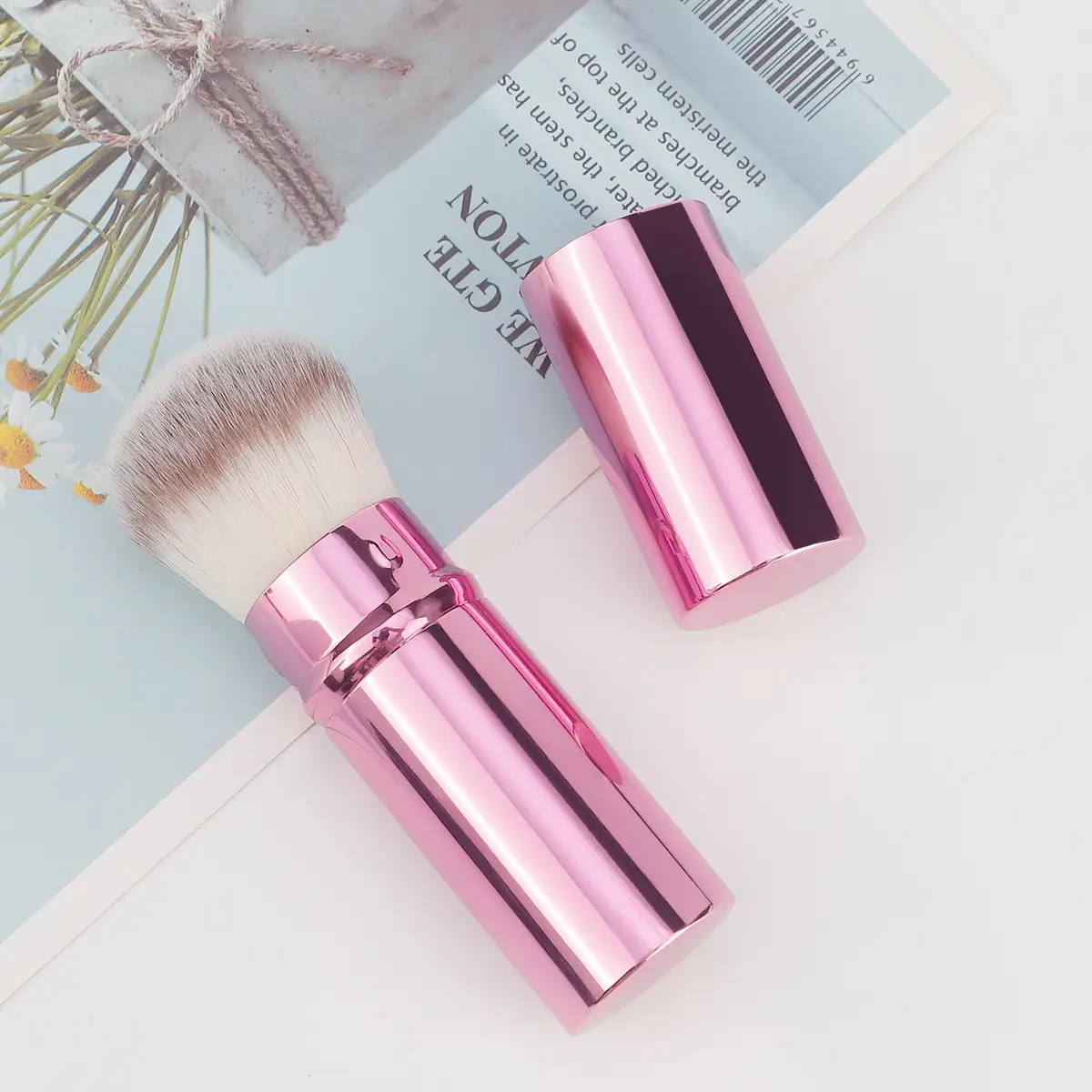 Portable Retractable Makeup Brush for Blush & Powder — feature 5