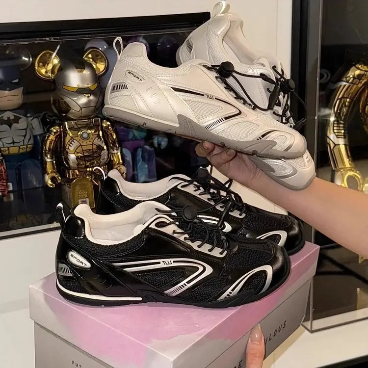 Retro Green Racing Training Shoes for Women 2025 — feature 8