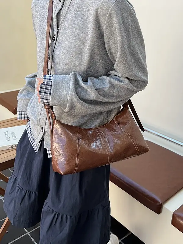Women's Brown Crocodile-Textured Shoulder Bag 2025