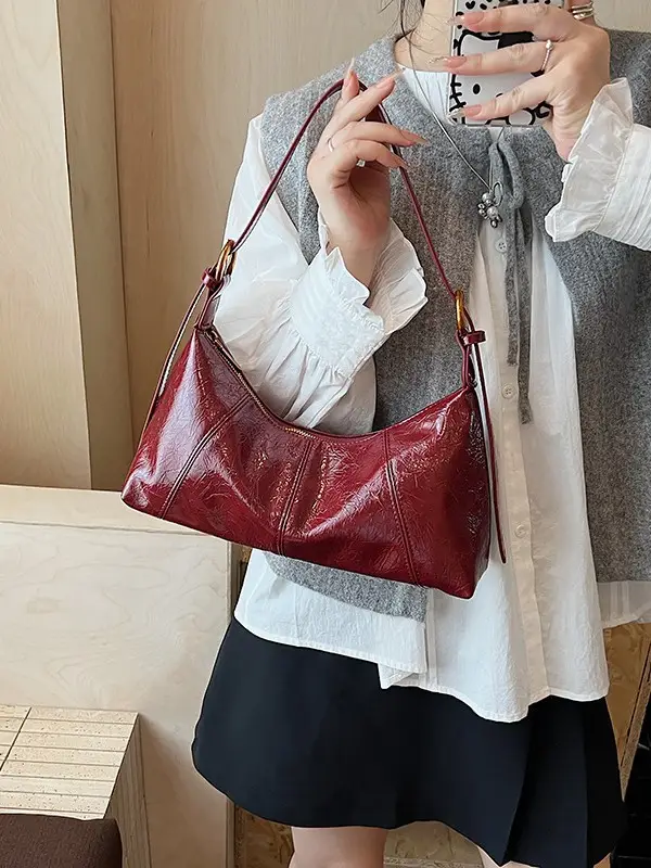 Women's Brown Crocodile-Textured Shoulder Bag 2025