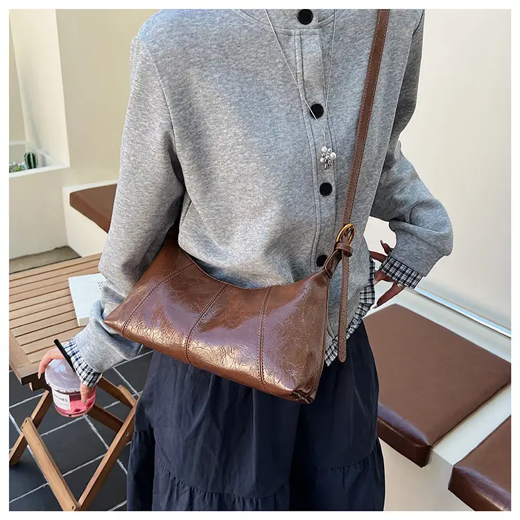 Women's Brown Crocodile-Textured Shoulder Bag 2025 — feature 17
