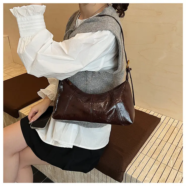 Women's Brown Crocodile-Textured Shoulder Bag 2025 — feature 40