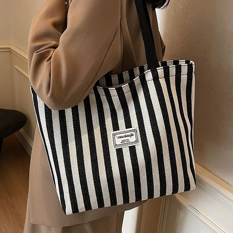 Women Striped Canvas Tote Bag 2026 — feature 3