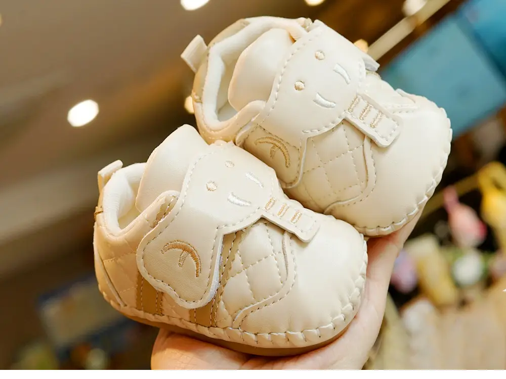 Pink Cartoon Baby Shoes 0-1 Years Soft Sole Non-Slip — feature 3
