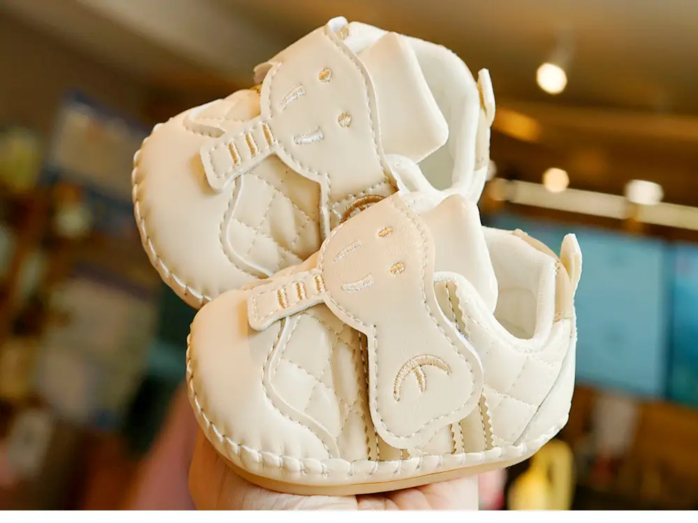 Pink Cartoon Baby Shoes 0-1 Years Soft Sole Non-Slip — feature 4