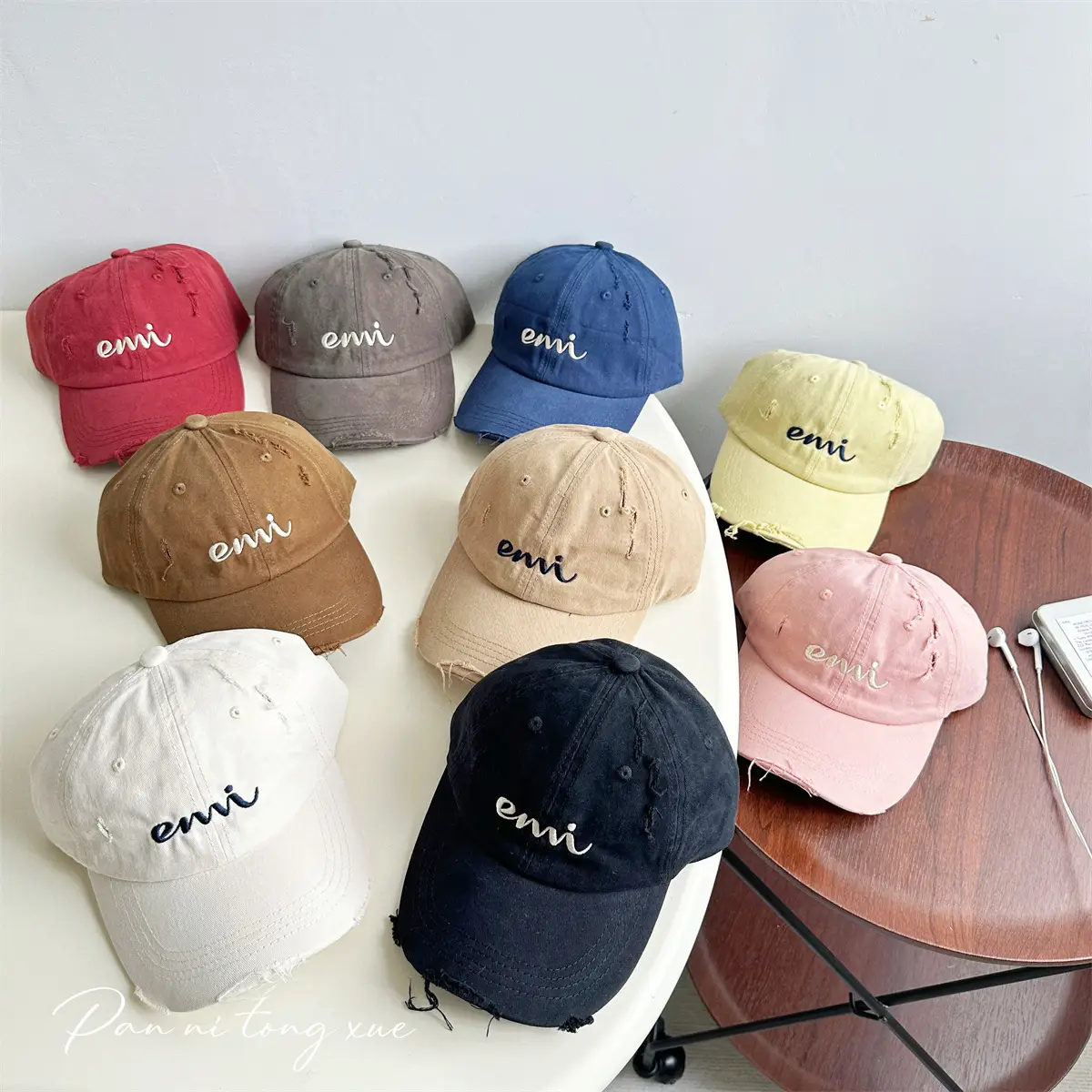 Korean Style Letter Hole Peaked Cap for Girls — feature 1