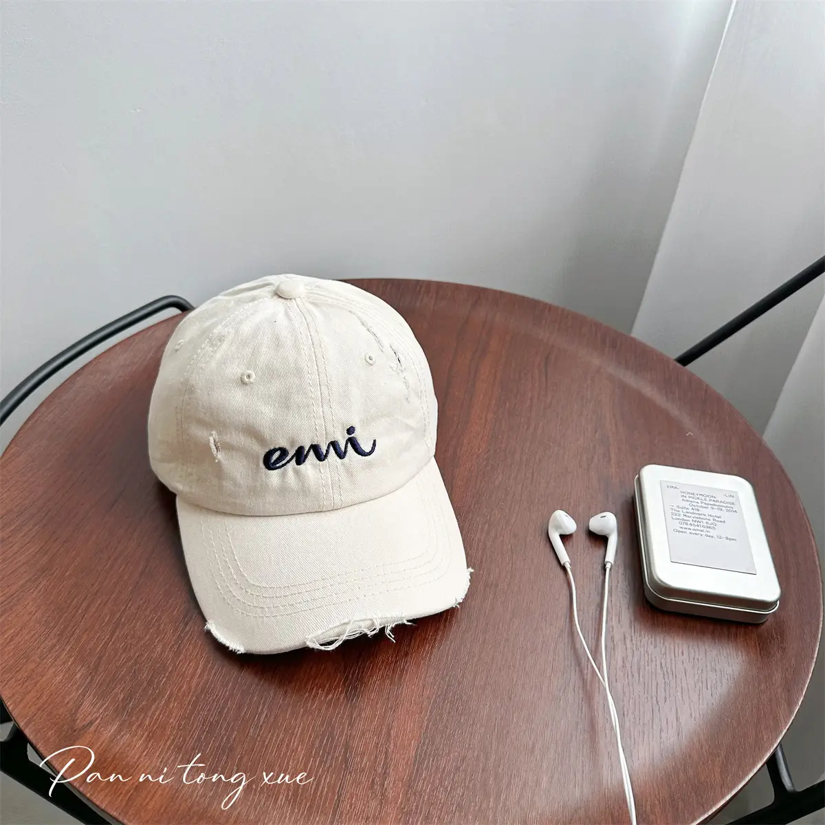 Korean Style Letter Hole Peaked Cap for Girls — feature 12
