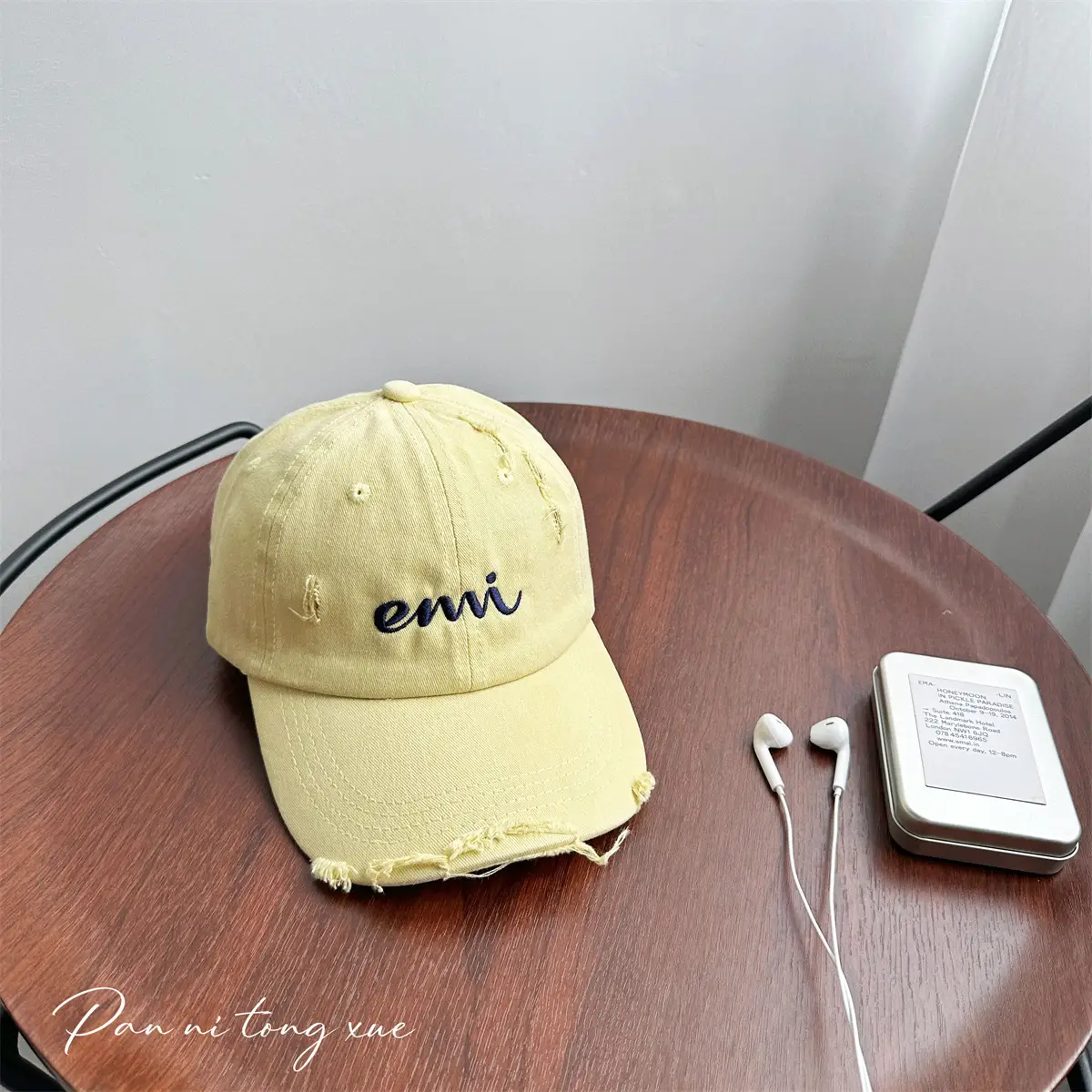 Korean Style Letter Hole Peaked Cap for Girls — feature 14