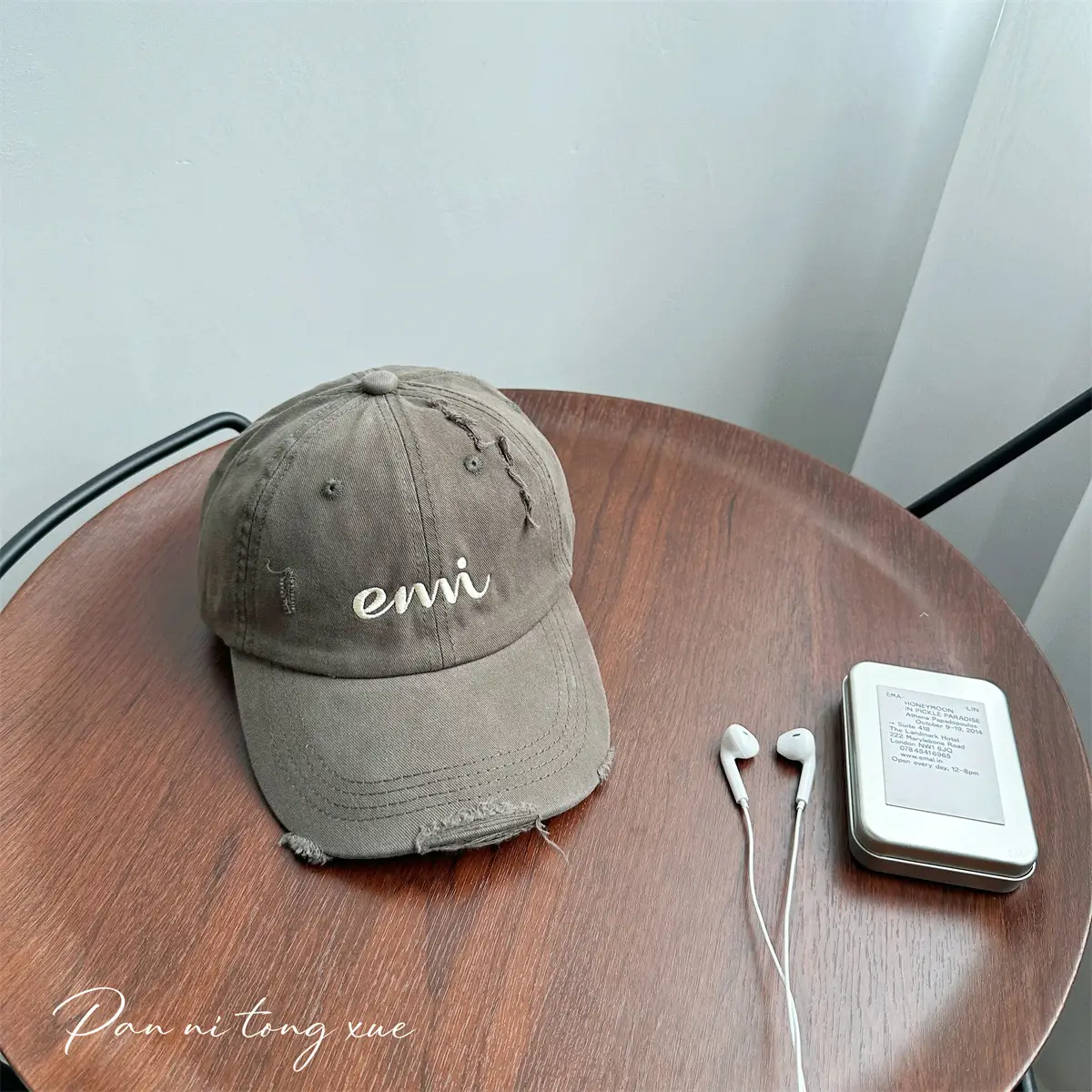 Korean Style Letter Hole Peaked Cap for Girls