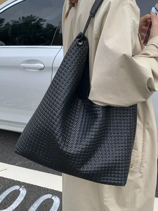 Women's Retro Korean Style Brown Tote Bag - Image 8
