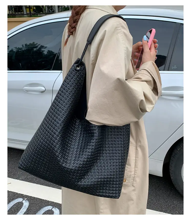 Women's Retro Korean Style Brown Tote Bag — feature 10