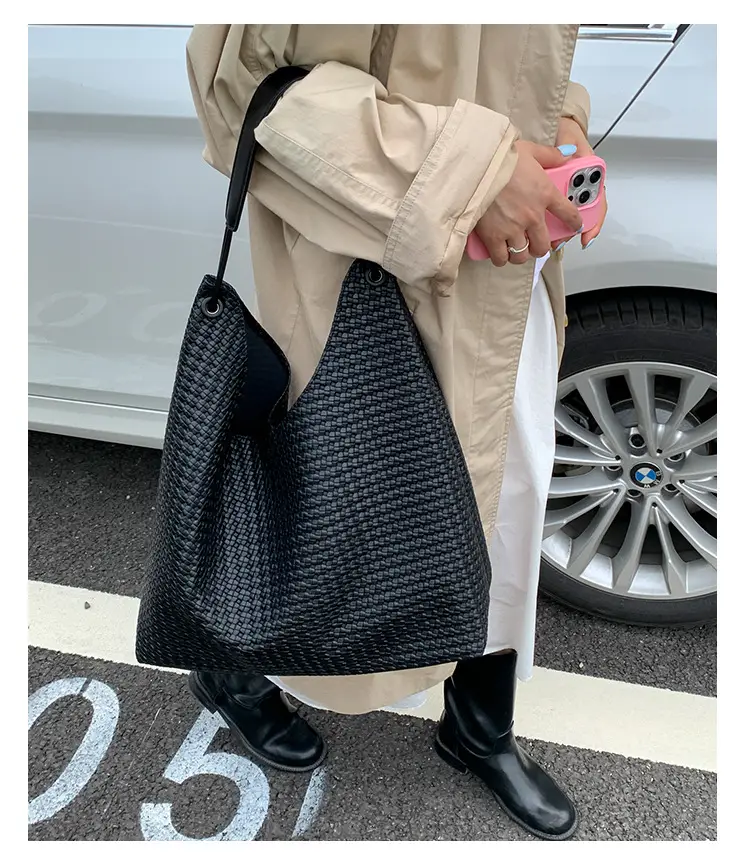 Women's Retro Korean Style Brown Tote Bag — feature 11