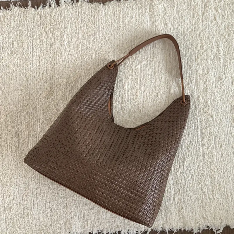 Women's Retro Korean Style Brown Tote Bag — feature 26