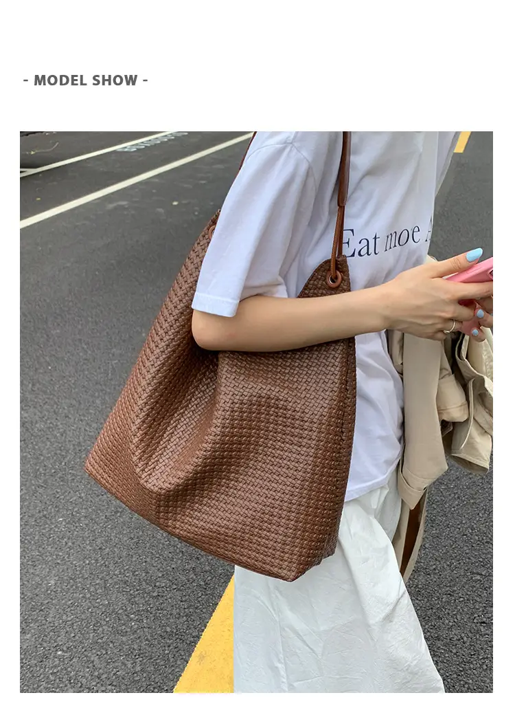 Women's Retro Korean Style Brown Tote Bag — feature 7