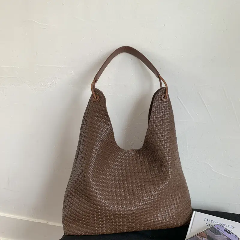 Women's Retro Korean Style Brown Tote Bag - Image 2