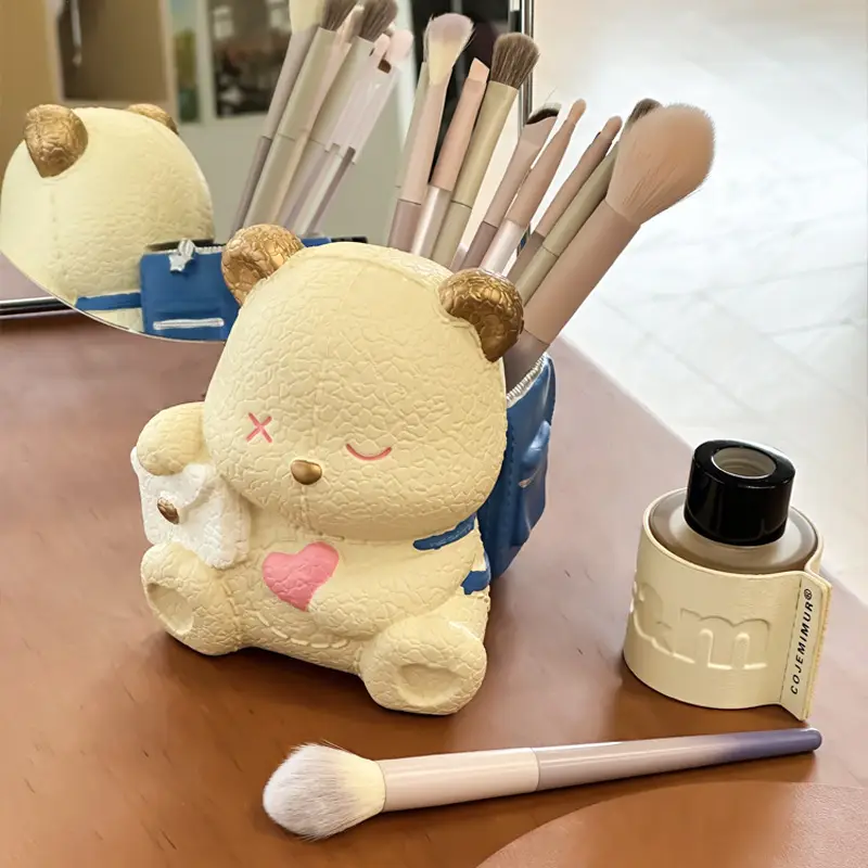 Makeup Brush Storage Bear Holder for Bedroom Dresser β feature 5