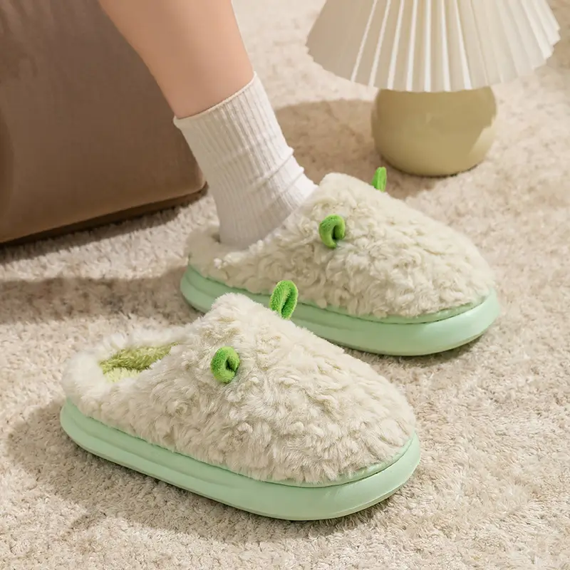 Women's Cotton Slippers Autumn and Winter 2025 New Couple Cotton Shoes Men's Thickened Warm Non-Slip Home Plush Maternity Shoes - Image 3