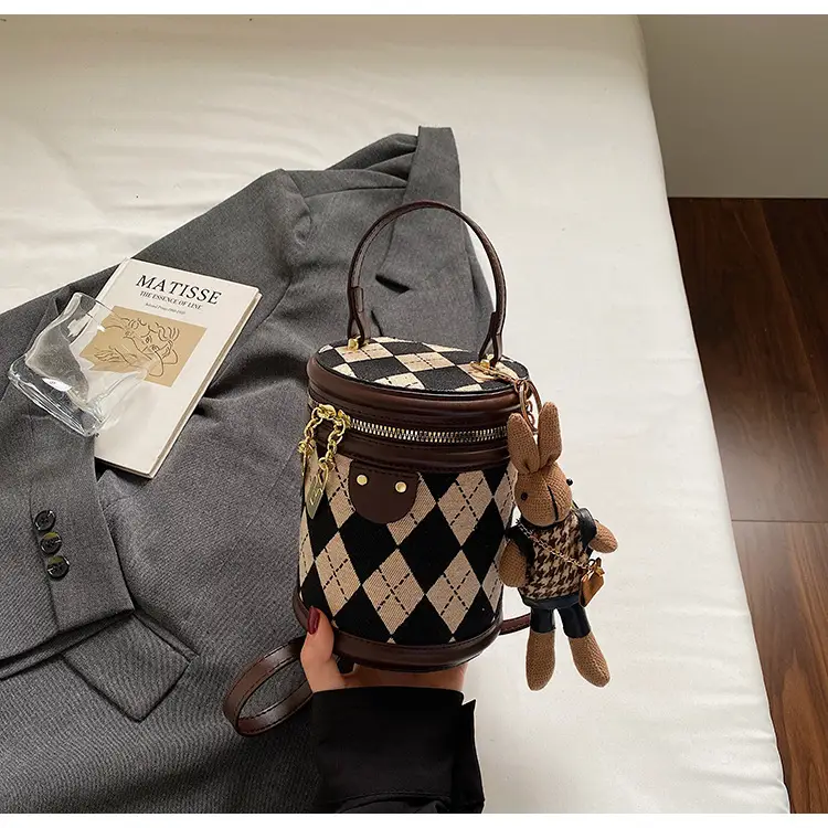 Retro Checkered Handheld Bag for Women - Image 2
