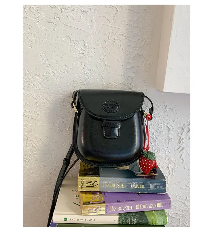 Vintage Saddle Crossbody Bag for Women Brown 2025 — feature 20