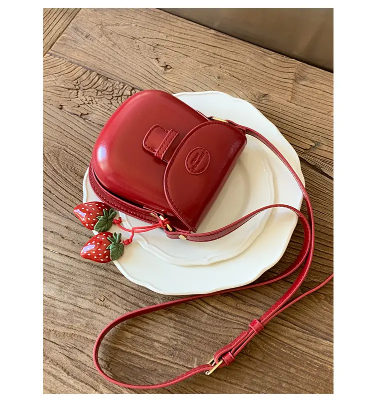Vintage Saddle Crossbody Bag for Women Brown 2025 — feature 27