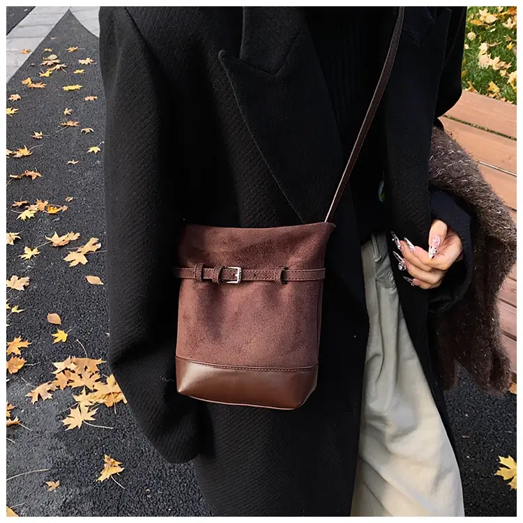 Retro Frosted Bucket Bag for Women Brown — feature 10