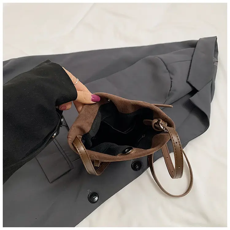 Retro Frosted Bucket Bag for Women Brown — feature 8