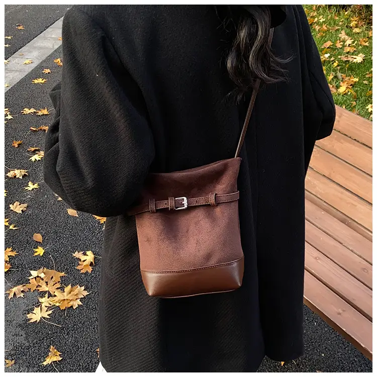 Retro Frosted Bucket Bag for Women Brown — feature 9