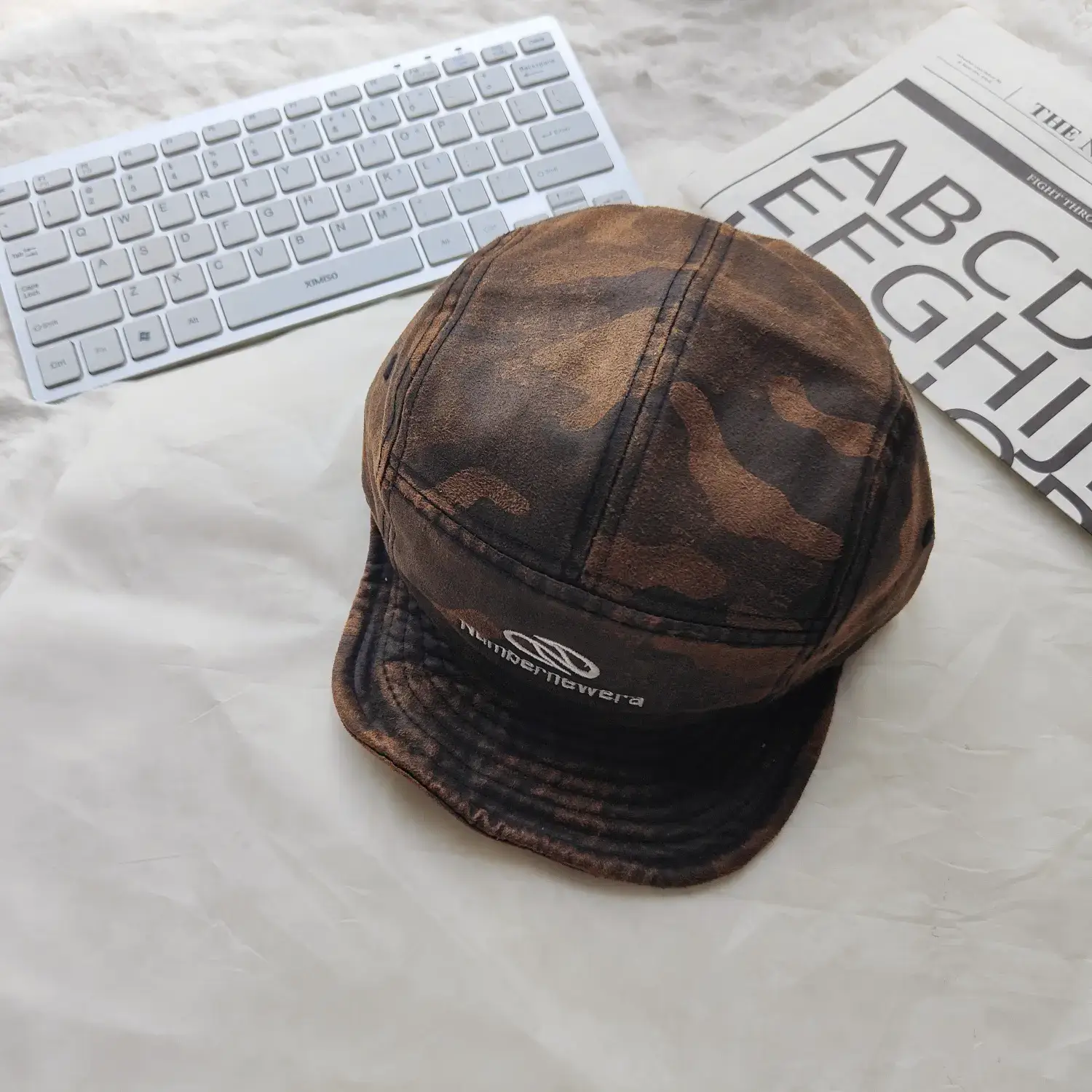 Camouflage Baseball Cap with Short Brim for Men Women — feature 16
