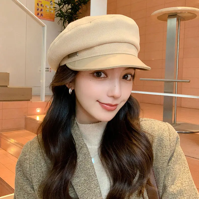Women Flat-Top Duckbill Cap Warm British Retro Leather Brim - Image 6