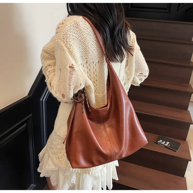 Brown Leather Shoulder Bag for Women 2026 Autumn Winter — feature 20
