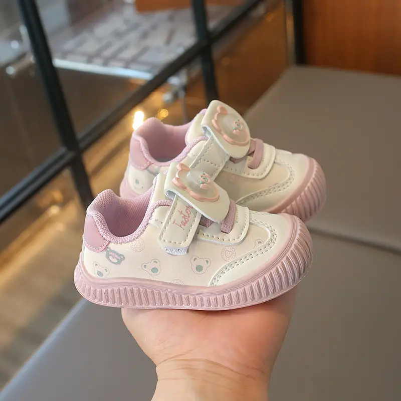 Boys' Light-Up Leather Toddler Shoes Autum New 0-1-2 Year Old Female Baby Soft Sole Shoes Baby Shoes for Kidsren