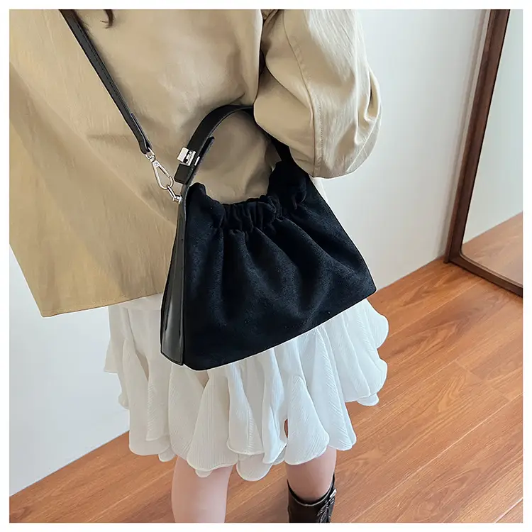 Crossbody Bag Women Autumn 2025 Niche Design — feature 14