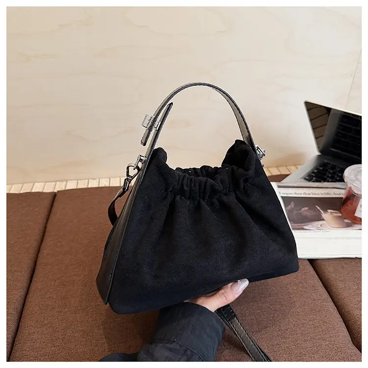 Crossbody Bag Women Autumn 2025 Niche Design — feature 19