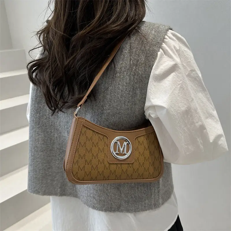 Niche Design Light Luxury Crossbody Bag for Women - Image 6
