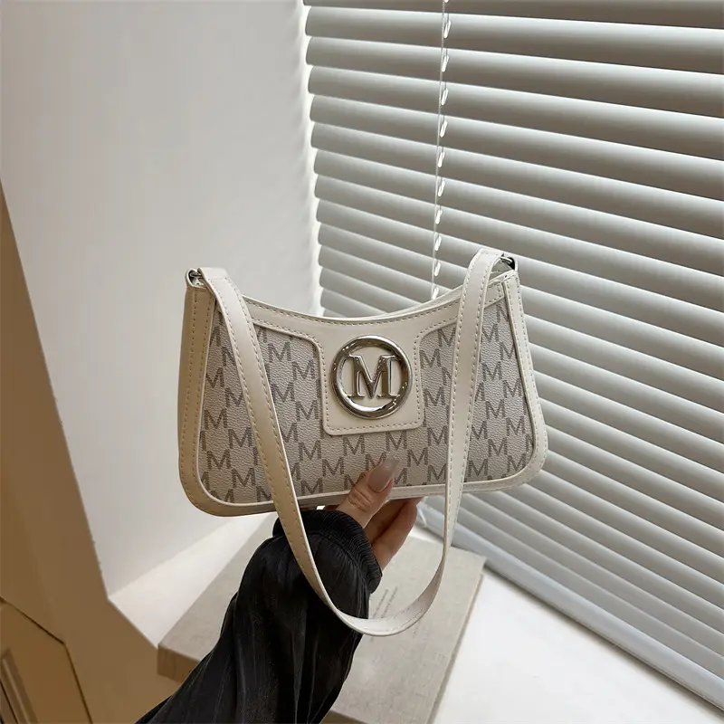 Niche Design Light Luxury Crossbody Bag for Women - Image 2
