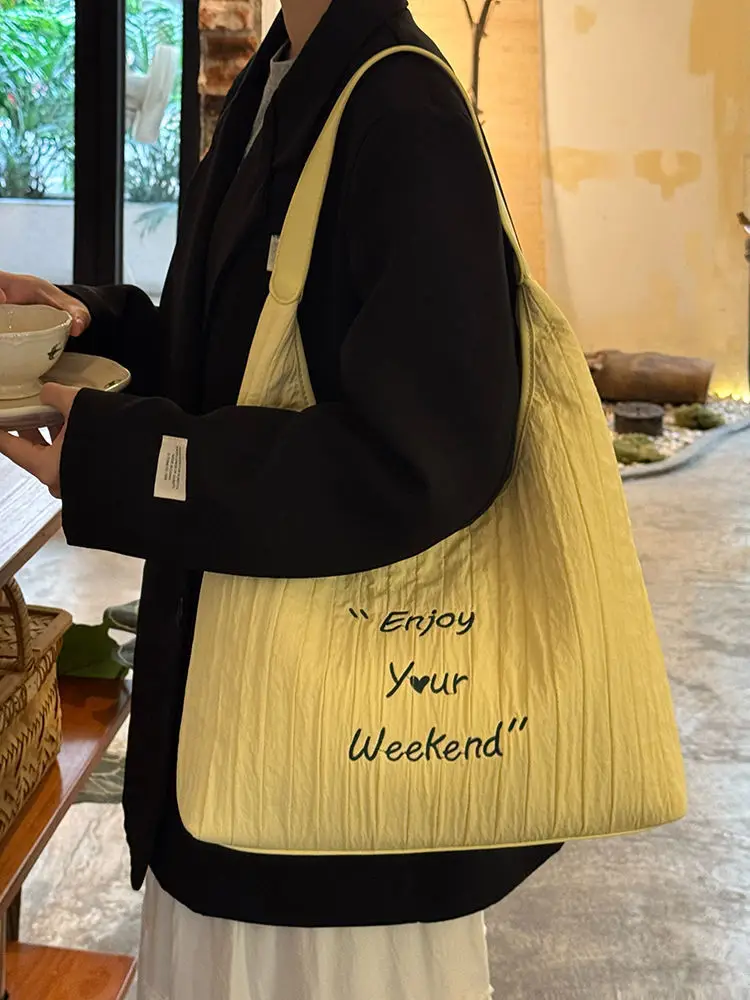 New Large Capacity Letter Embroidered Canvas Bag for Women — feature 11